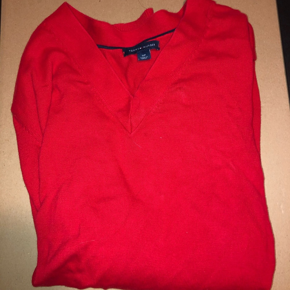 Tommy Hilfiger long sleeves